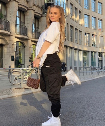 Дарьяша, 23